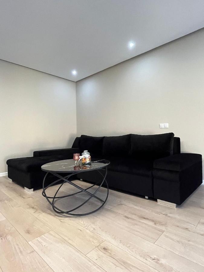 Ferienwohnung Muki House Hunedoara Exterior foto